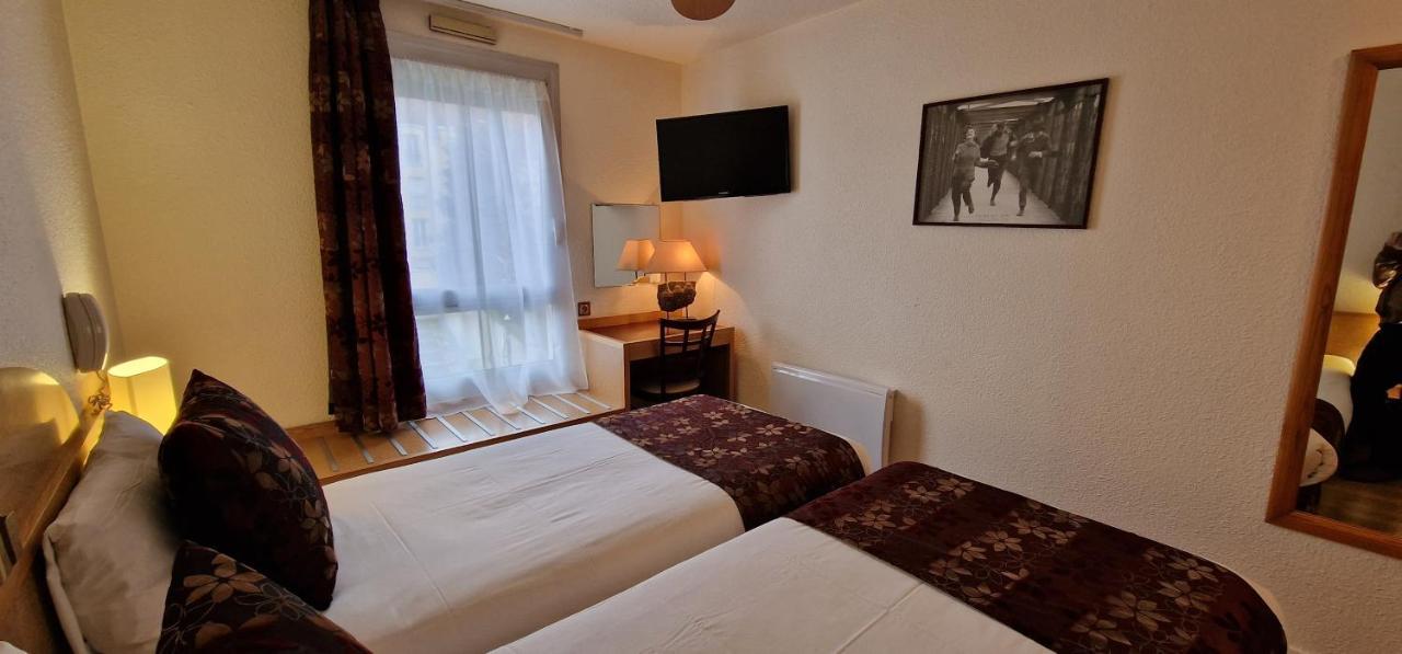 Kyriad Direct Arpajon Bagian luar foto