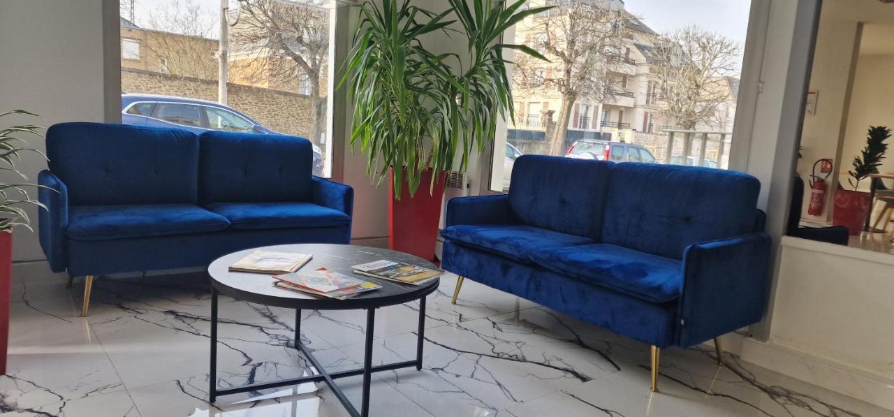 Kyriad Direct Arpajon Bagian luar foto