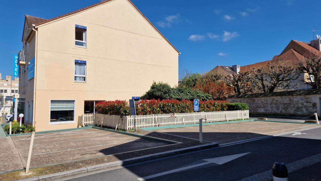 Kyriad Direct Arpajon Bagian luar foto